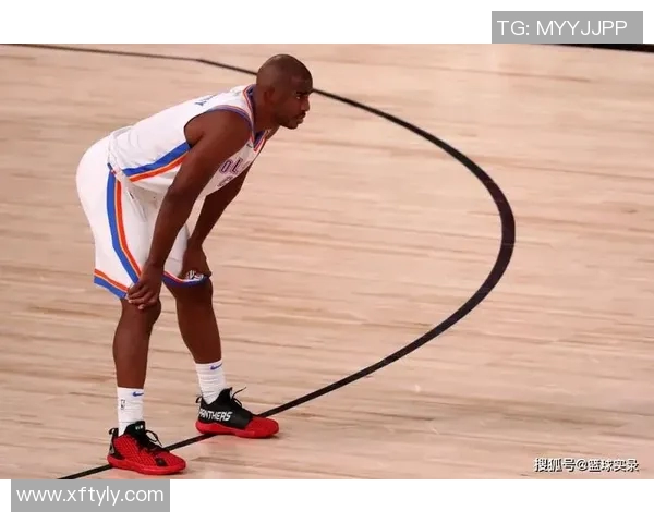 无球犯规在篮球比赛中的规则解读与裁判判罚标准分析