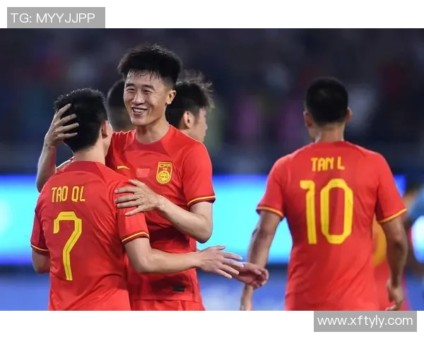 杭州足球队灵活性变革引发热议探索新战术与团队协作的未来发展